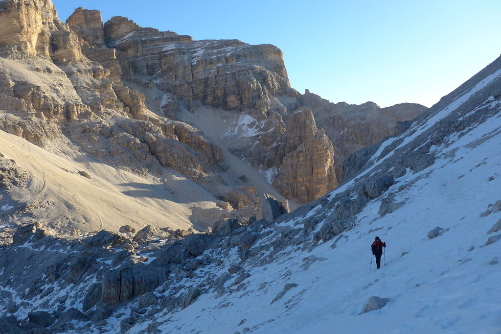 Via Normale alla Tofana di Rozes Dolomiti SkiRock